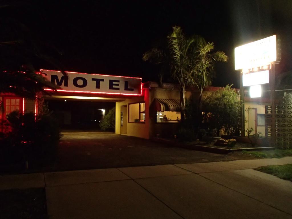 Nhill Oasis Motel Dış mekan fotoğraf